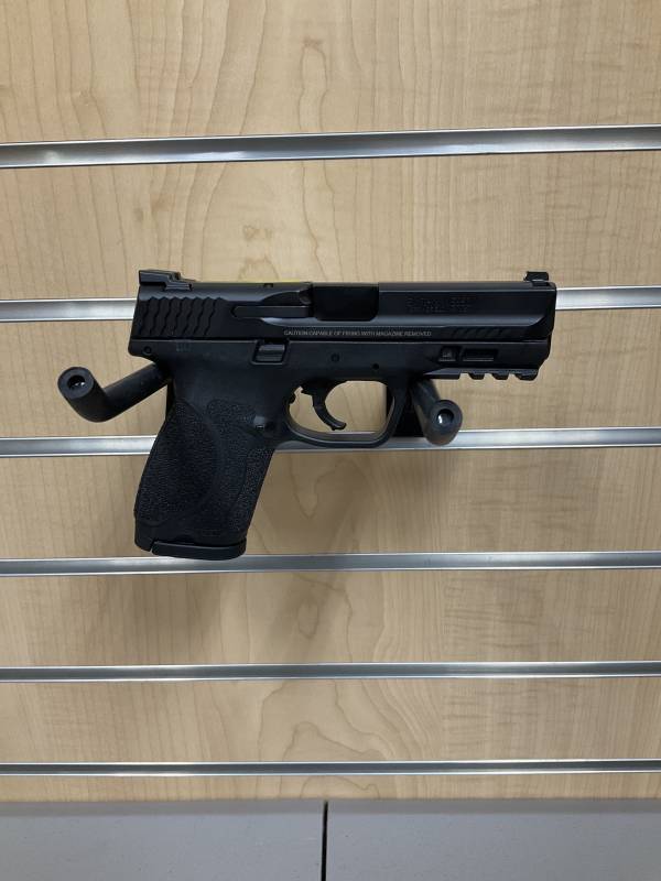 Smith and Wesson M&P 2.O 9mm Used.